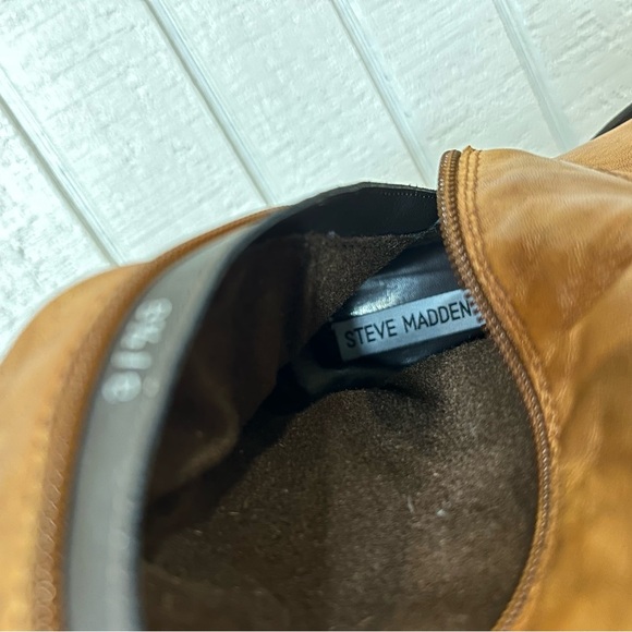 Steve Madden Nerves Leather Boots, size 8.5. - Picture 9 of 9